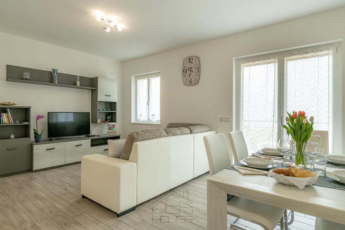 Appartamento Dea House Nesso Esterno foto